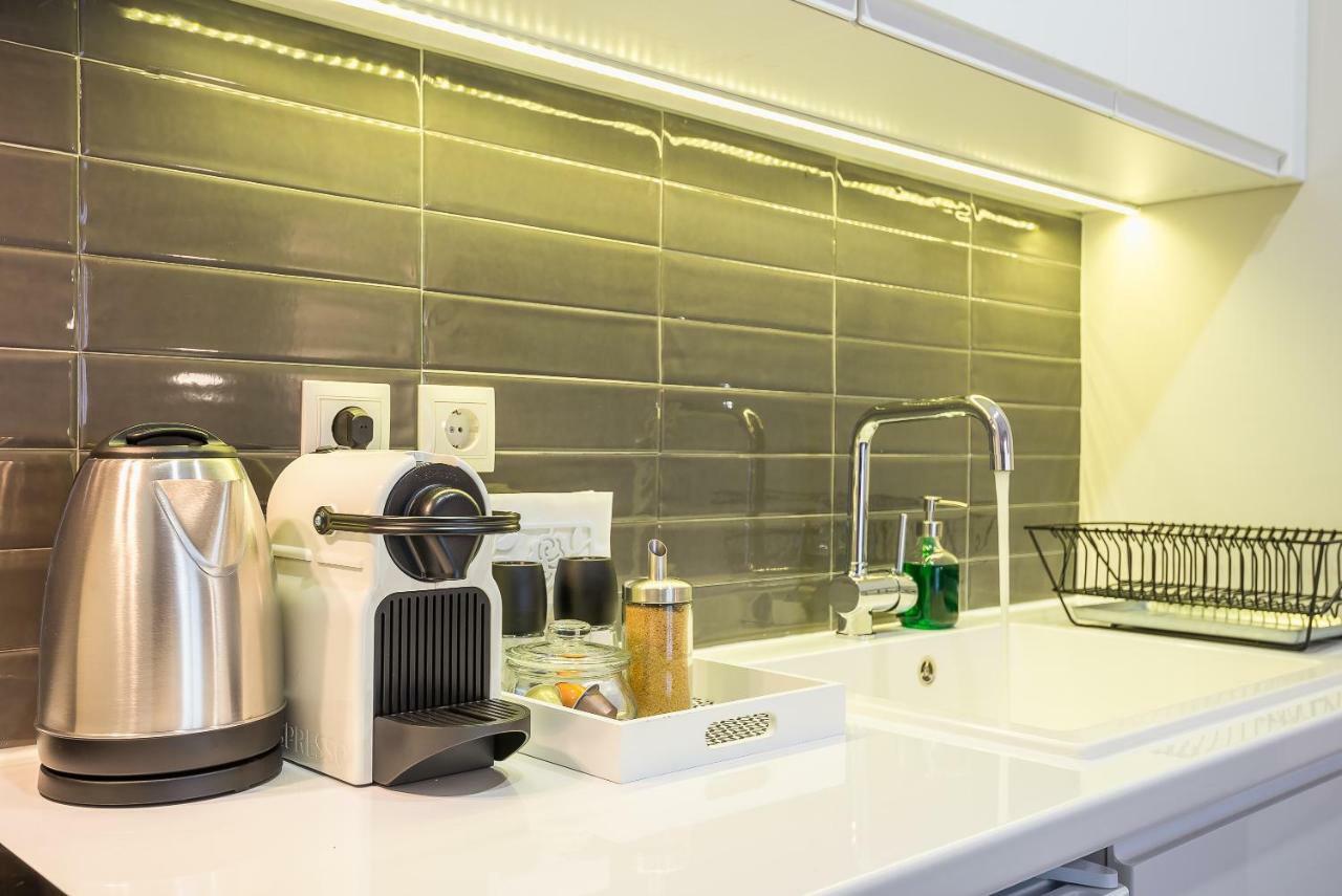 "Sunbow Earth"- Boutique New Apt In Dowtown เอเธนส์ ภายนอก รูปภาพ